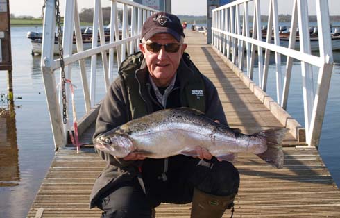 Mick Herbert 9lb 6oz Rutland Water rainbow trout.jpg